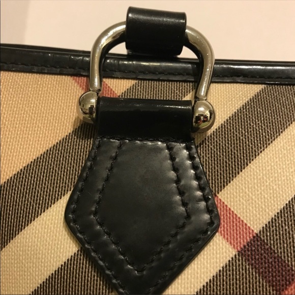 Burberry Classic Nova Check - Picture 3 of 16